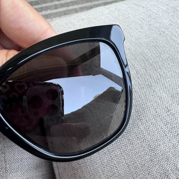 Burberry Black & Burberry Check Polarized Sunglasses - Picture 4 of 6